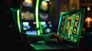 Sảnh Live Casino sc881 với dealer thật phát trực tiếp trên màn hình